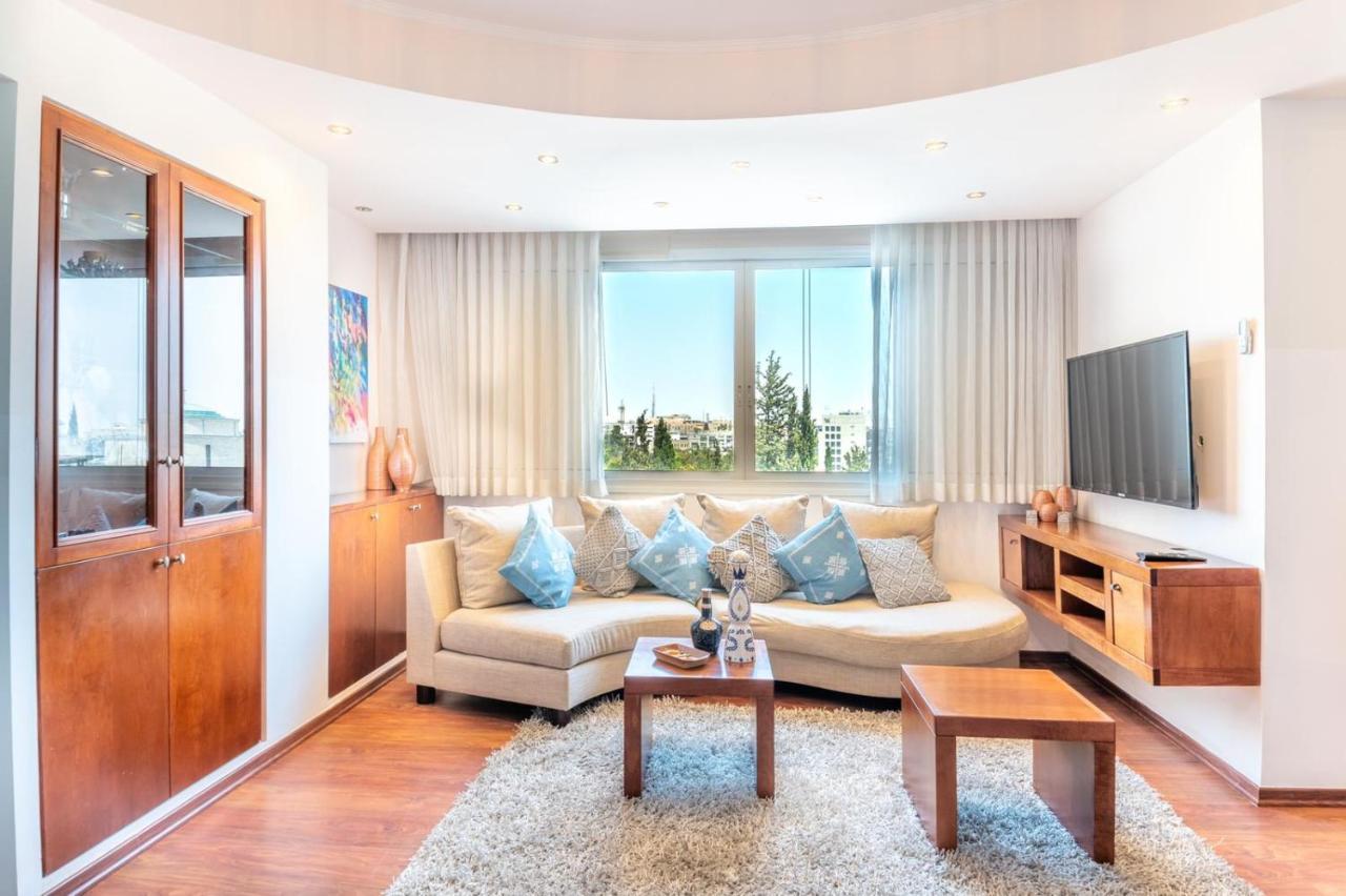Art Apartment In Mamila - Art & View Йерусалим Екстериор снимка