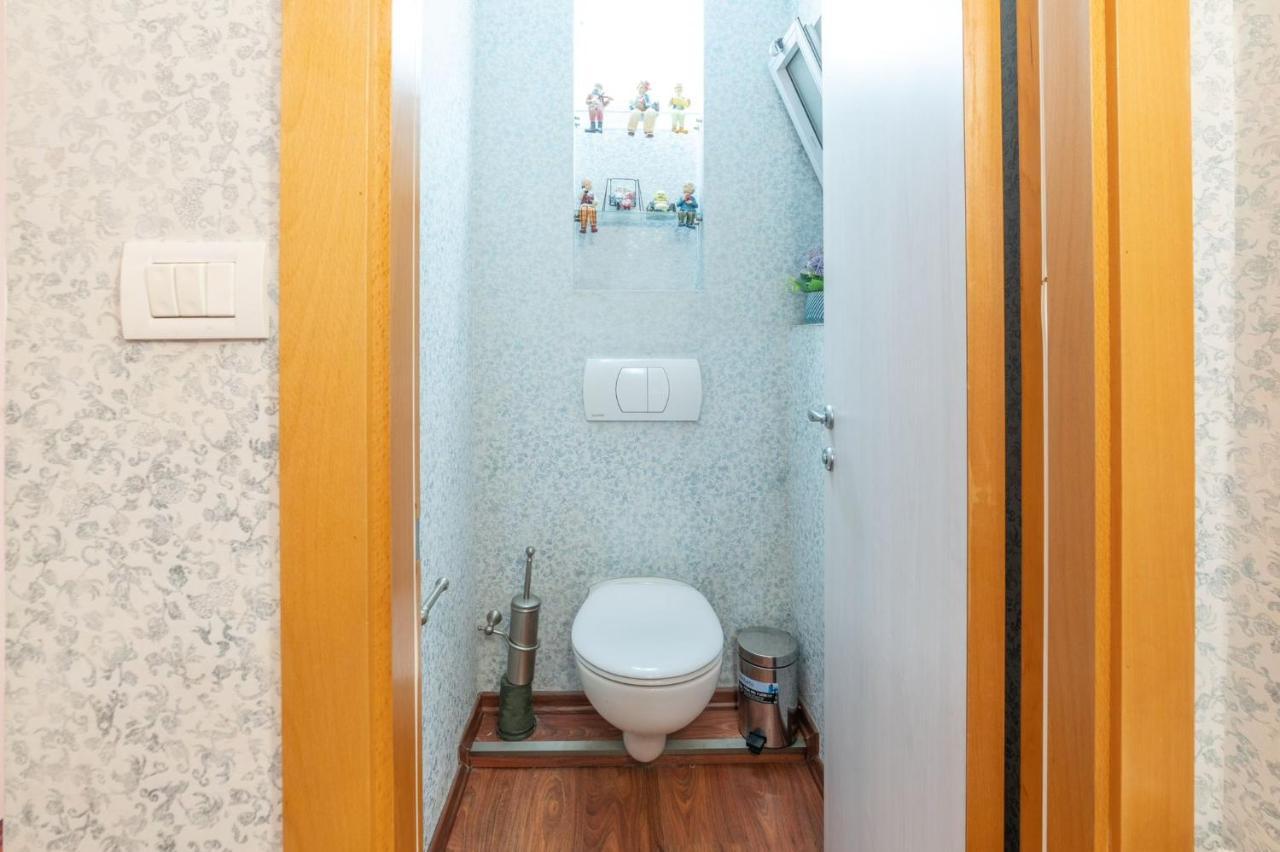 Art Apartment In Mamila - Art & View Йерусалим Екстериор снимка
