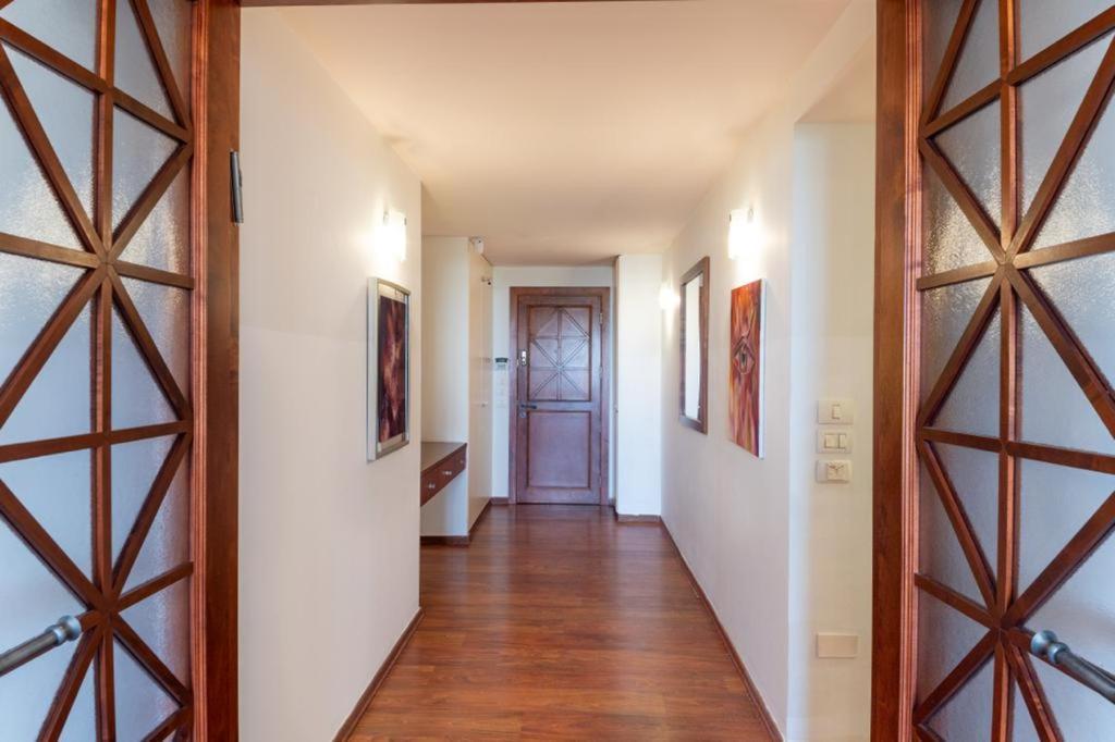 Art Apartment In Mamila - Art & View Йерусалим Екстериор снимка